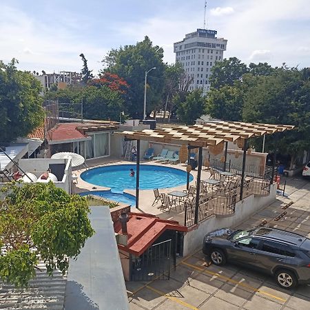 Capital O Hotel Flamingo Irapuato Exterior foto
