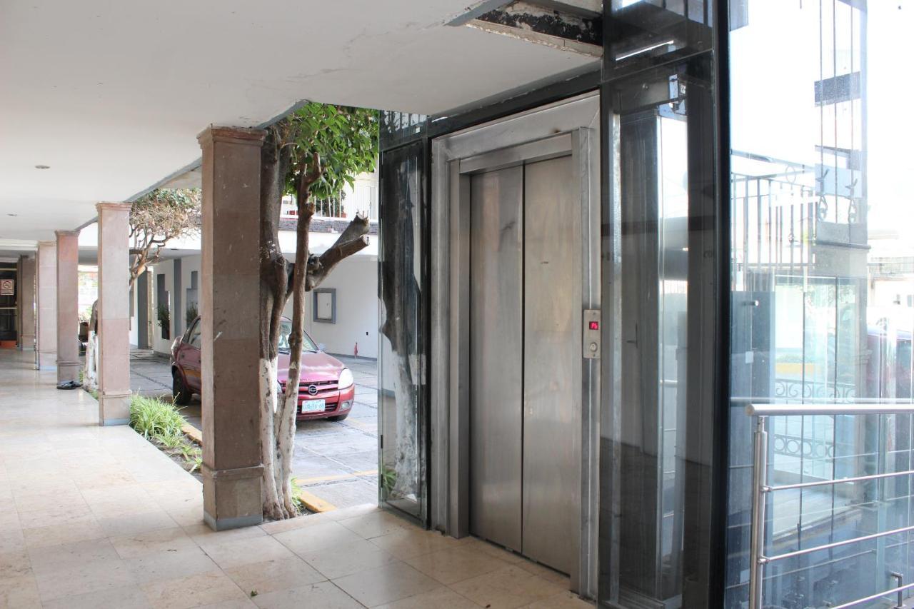 Capital O Hotel Flamingo Irapuato Exterior foto